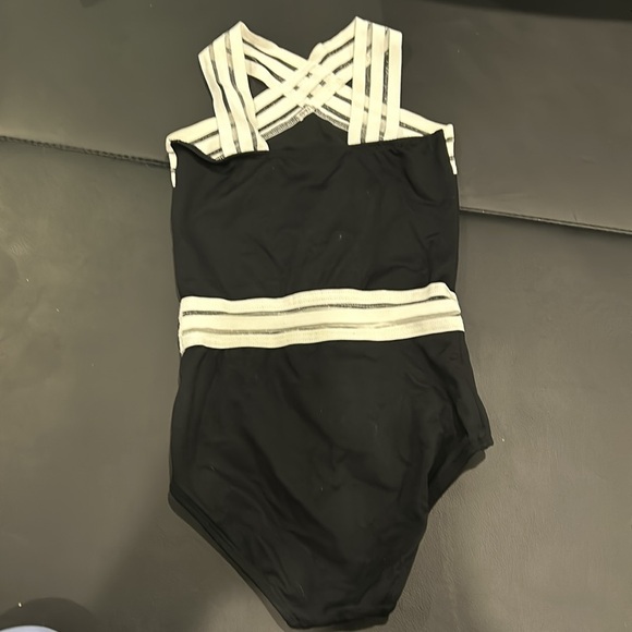 Youth large leotard Sadie Jane handmadee - Picture 3 of 3